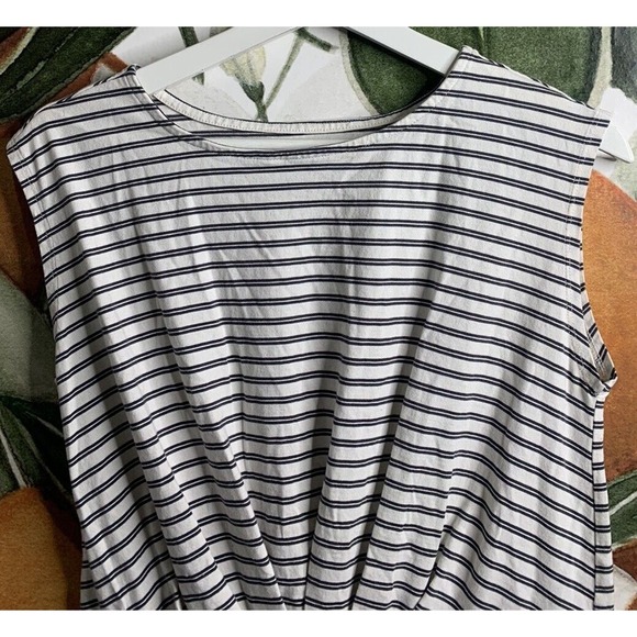 Tea Collection Girls Size 16 Striped Black & Cream Pleated Front Dress - Picture 2 of 5